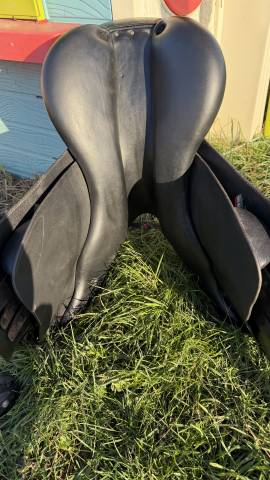 Selle mixte Equestro 17,5