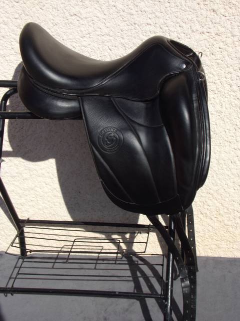 Selle Dressage Forestier Aachen 17'5
