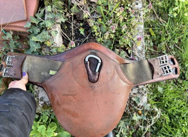 Sangle bavette devoucoux 