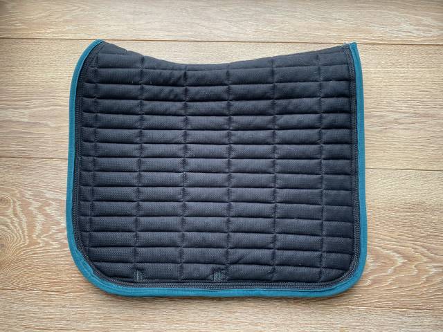 Tapis de dressage Equith&egrave;me Mosa&iuml;que &ndash; Taille Cheval 
