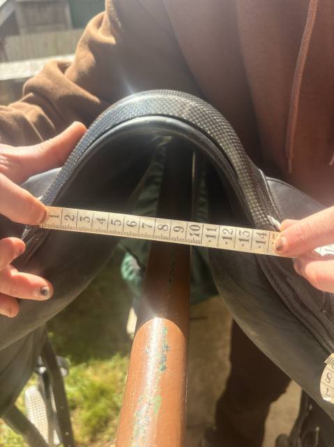 Selle de Dressage Makila Harmonie avec gardon 