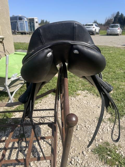 Selle privil&egrave;ge &eacute;quitation poney mixte 