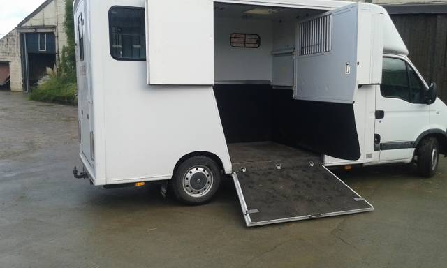 Camionnette Chevaux Theault