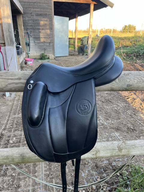 Selle dressage 