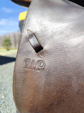 Selle CWD 16,5 pouces 