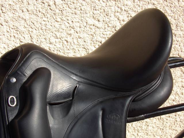 Selle Dressage Devoucoux Makila Lab 17'5