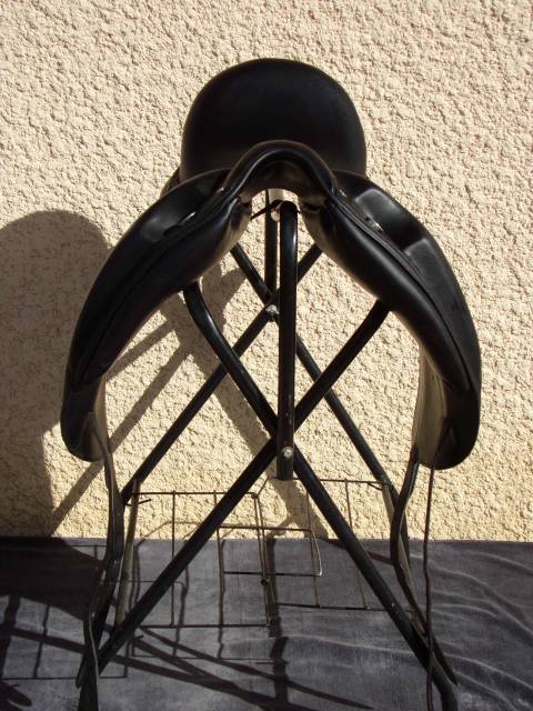 Selle Dressage Devoucoux Makila Lab 17'5