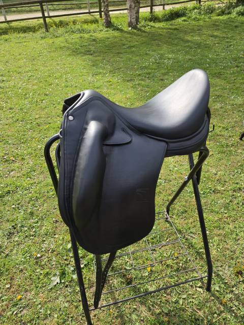 Selle de dressage Childeric DPL