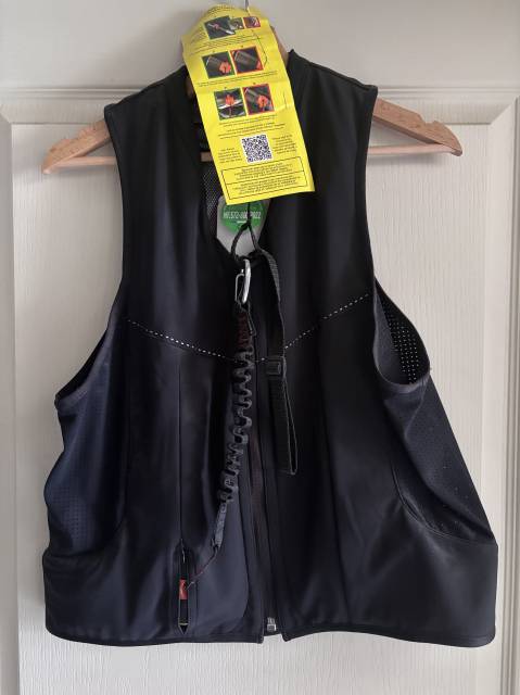 Gilet airbag &eacute;quitation P&eacute;n&eacute;lope Airlight 2 noir &ndash; Tail