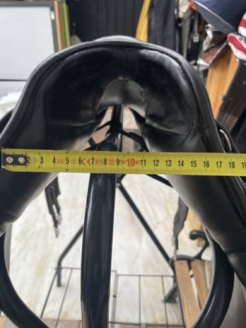 Selle mixte "nez coup&eacute;"