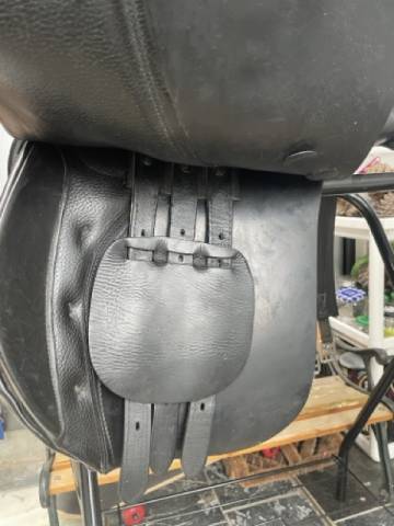 Selle mixte "nez coup&eacute;"