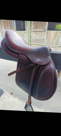 Selle devoucoux Biarritz O 2024 18"