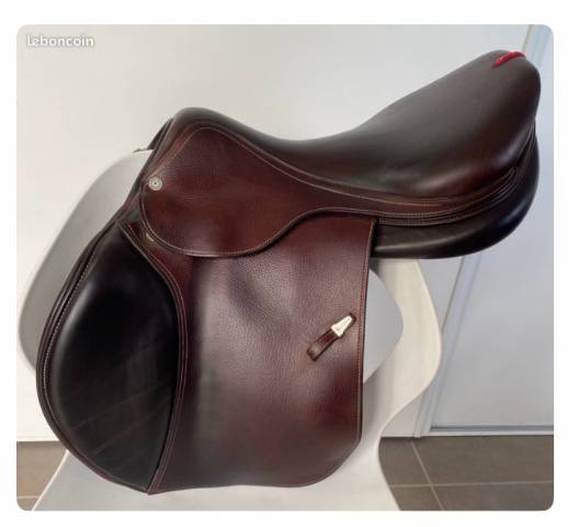 Selle CSO &Eacute;quipe EK27 taille 18