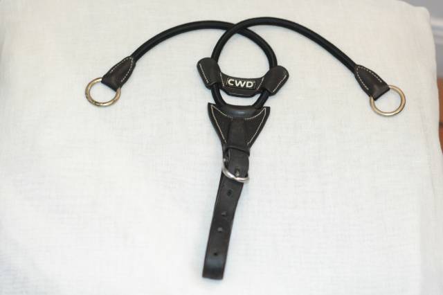 CWD Martingale Attachment - Elastic