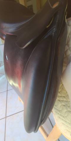 Selle Forestier Ilium 16,5" noire