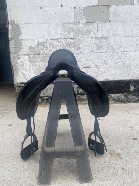 Selle dressage Bates