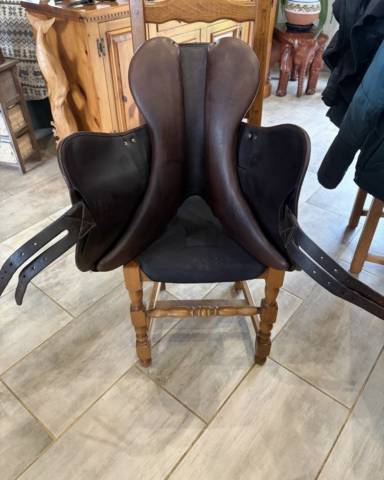 Selle &Eacute;ric Mondange Monoquartier Univers 