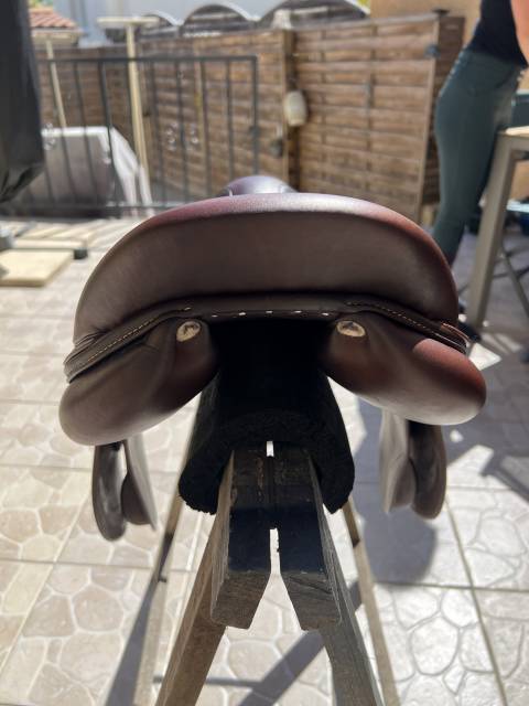 Selle &Eacute;ric Thomas &Eacute;lite 17,5 sous garantie 