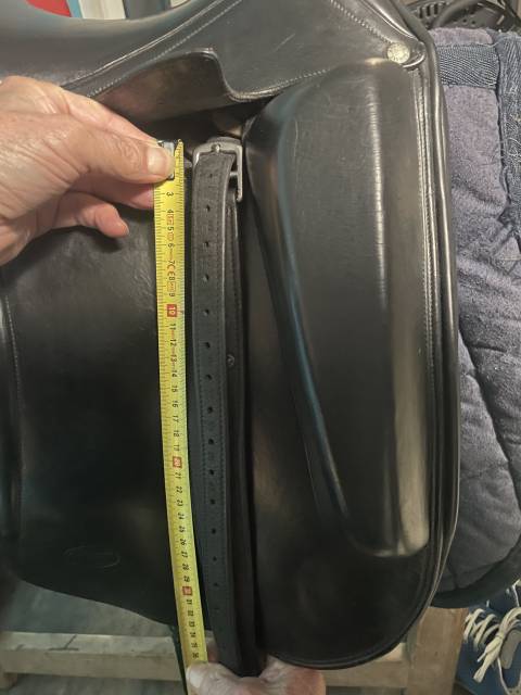 SELLE DRESSAGE AULION NOIRE OCCASION