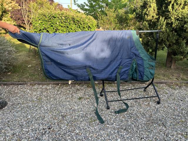 Couverture cheval bleu ext&eacute;rieur chaud  Taille 130 voir