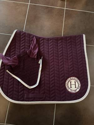 Ensemble tapis et bonnet Harcour 