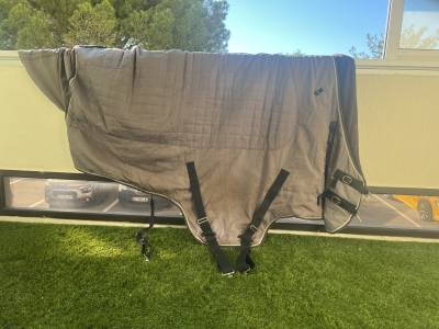 Couverture Fouganza 400g 145cm