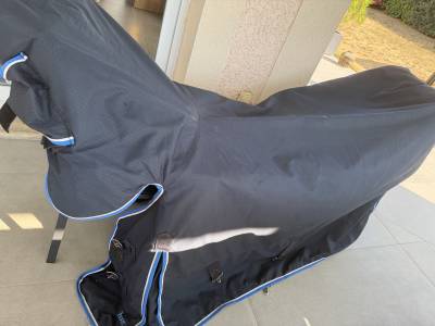 Couverture Horze 400g 125cm avec couvre cou