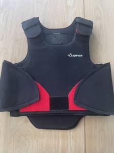 Gilet de protection équitation Fouganza noir 12-14 ans