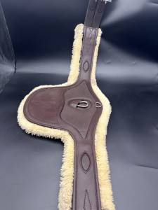 Sangle bavette d’équitation marron 135 cm