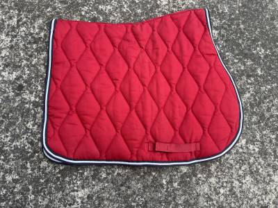 Tapis fouganza Rouge