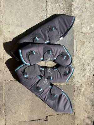 Guêtres de transport Amigo by Horseware taille cob (poney/petit cheval)