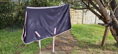 Couverture séchante / d'écurie polaire FS Cheval