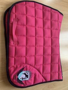 Tapis de selle rose