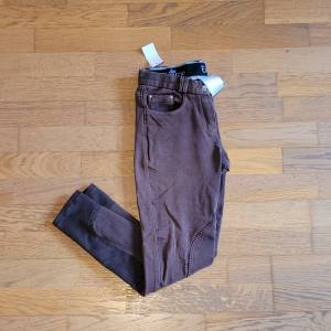 Pantalon equi-thème