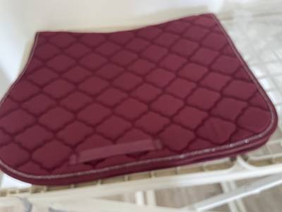 Tapis de selle bordeaux 