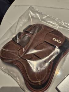 GUETRES / PROTEGE TENDONS CWD NEUF