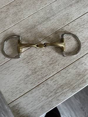 Mors stubben  Verdun anatomique sweet Iron 125cm