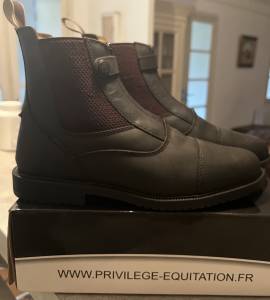 Vend boots equicomfort neuve T 42