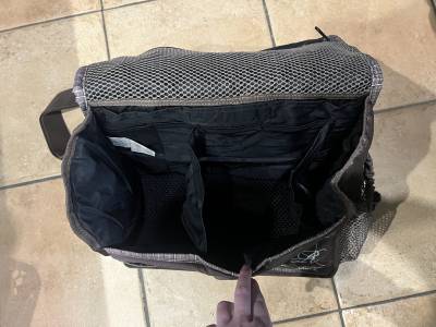 Sac de pansage fouganza marron pour  brosse équitation 