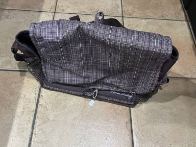 Sac de pansage fouganza marron pour  brosse équitation 