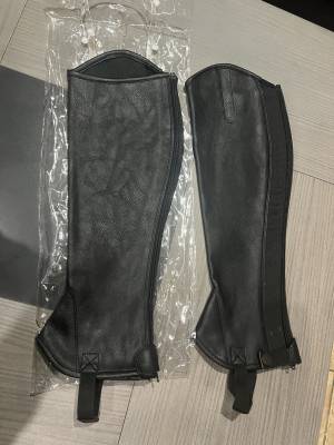 Mini chaps neuf cuir noir d’équitation mixte femme homm