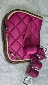 Tapis bordeaux HKM – collection Lauria Garrelli + bande