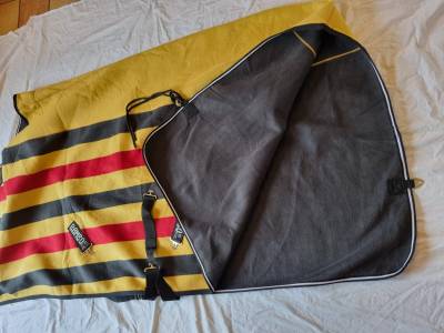 Magnifique couverture polaire Horseware