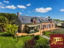 Propri&eacute;t&eacute; de caract&egrave;re sur 3 hectares, habitation familiale, potentiel &eacute;questre,