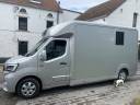 Camionnette STX stalle