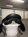 Selle de dressage 