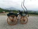 Voiture hippomobile