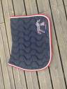 Tapis de selle P&eacute;n&eacute;lope Leprevost 
