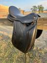 SELLE DRESSAGE &Eacute;RIC THOMAS 17"