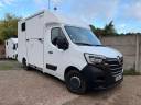 RENAULT MASTER &ndash; 2021 &ndash; 3 PLACES &ndash; STALLE &ndash; 87 000KM